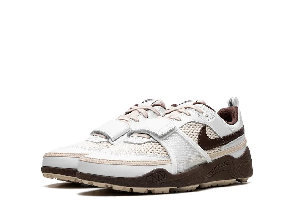 Nike Zoom Field Jaxx Travis Scott Light Chocolate